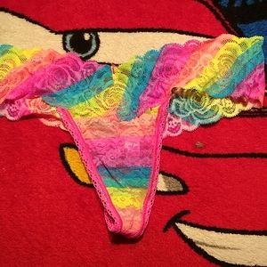 vspink lace thong